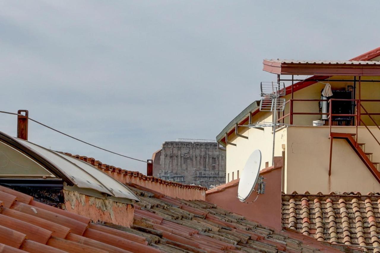 Colosseo Apt Laterano 85 - Home And More 로마 외부 사진