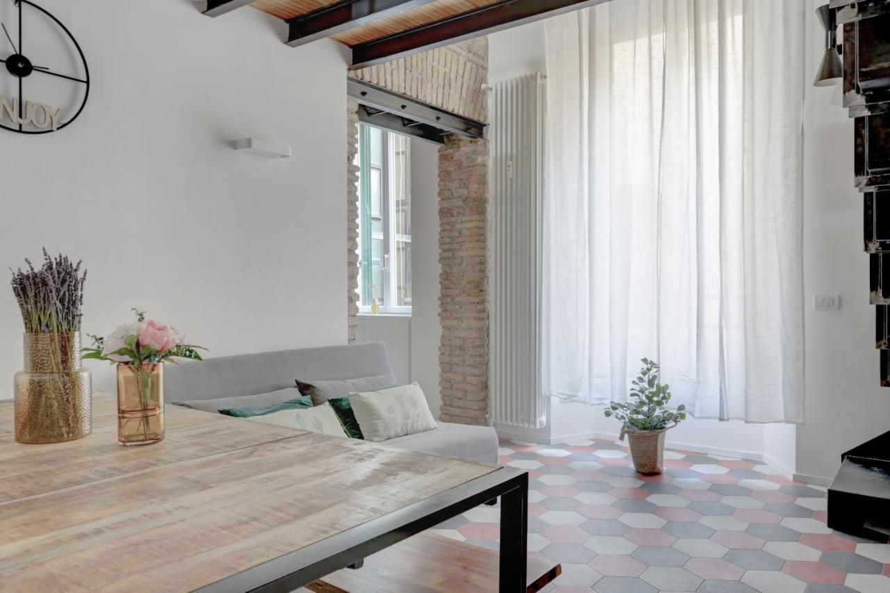 Colosseo Apt Laterano 85 - Home And More 로마 외부 사진
