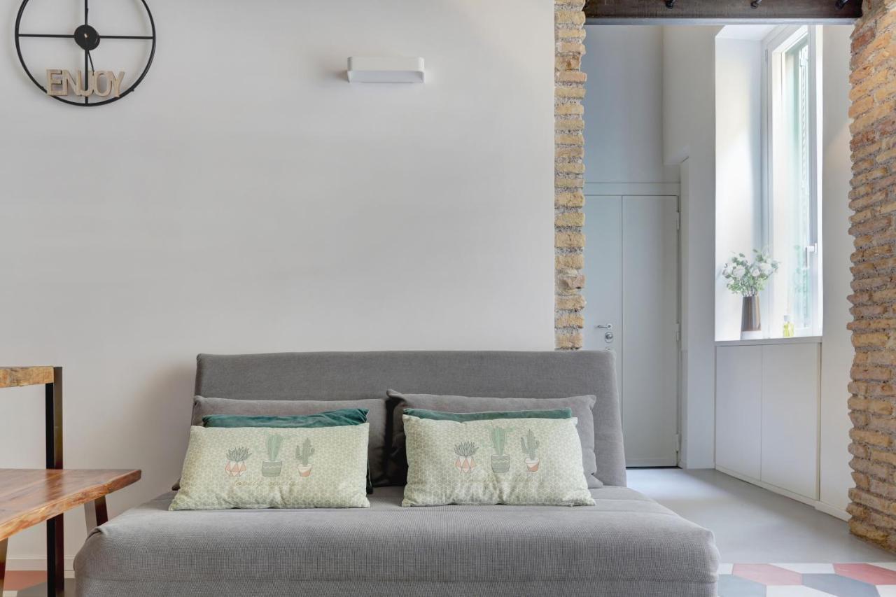 Colosseo Apt Laterano 85 - Home And More 로마 외부 사진